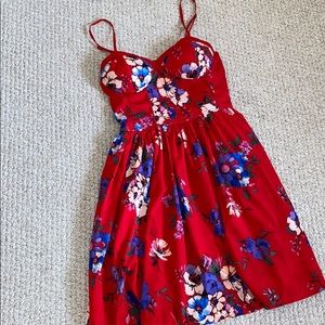 Floral spaghetti strap dress // Size: S
